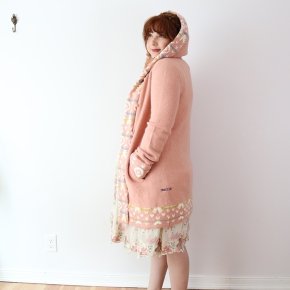 Thursday Island Pastel Pink Sweater Coat with Geometric Trim Winter Spring - Picture 2 of 9